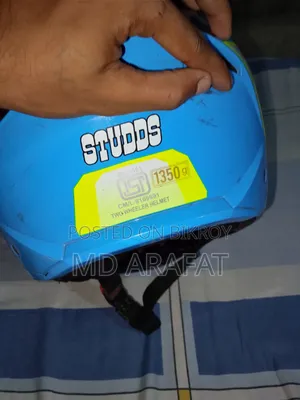 Baike Helmed STUDDS