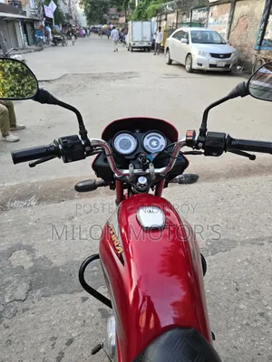 Bajaj Platina 100 2018 Red