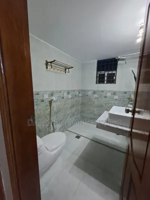4bdrm Apartment in December 3, Gulshan for sale