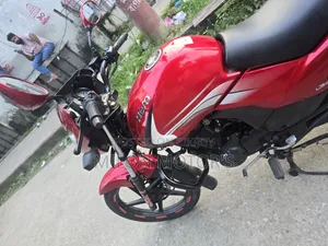 Hero Hunter 150 2019 Red