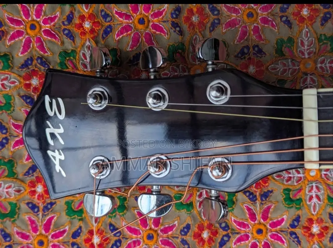 Axe Guitar Output