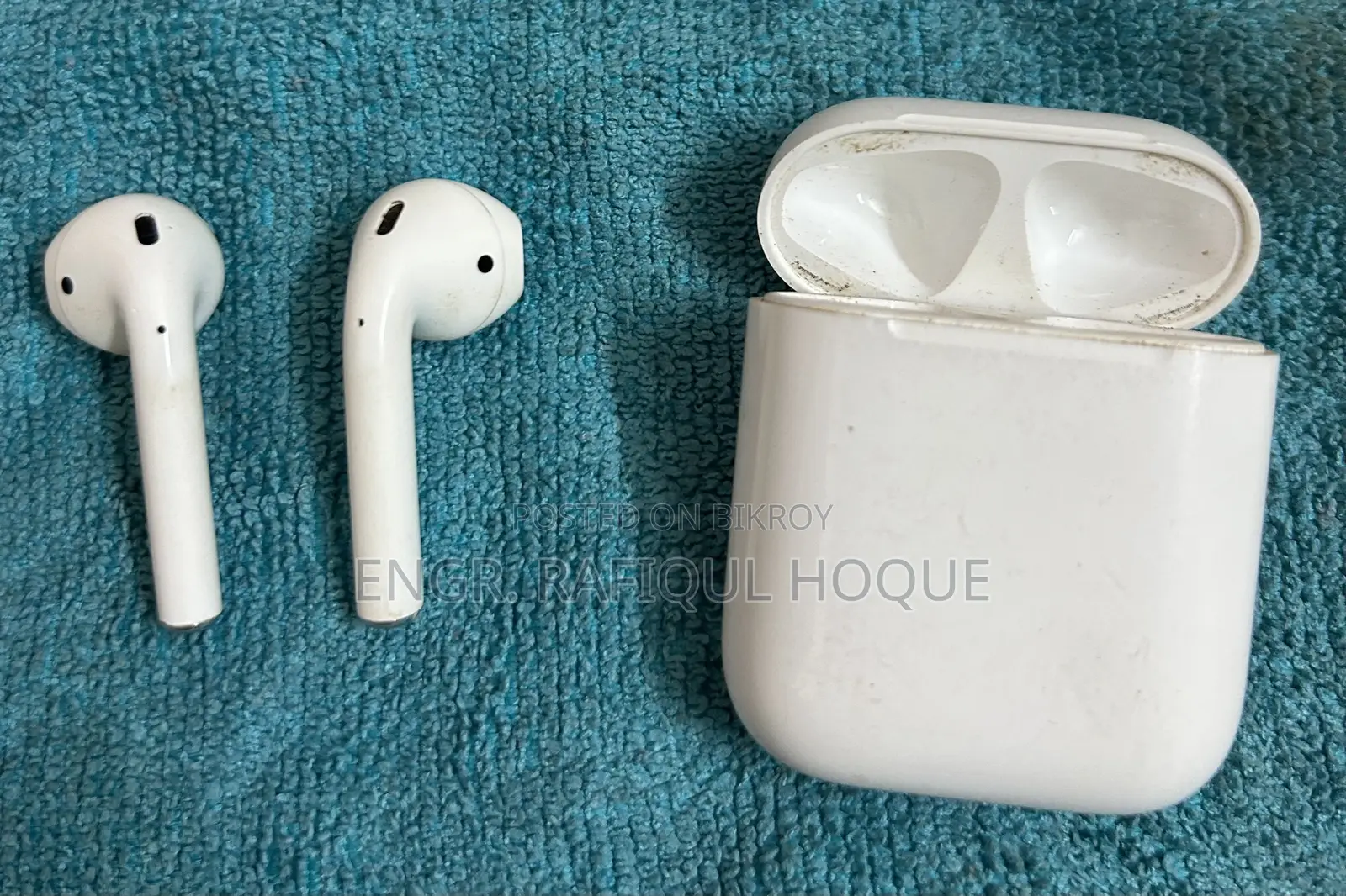 Apple AirPods A2032 Original – Battery Replacement Needed – Repair
