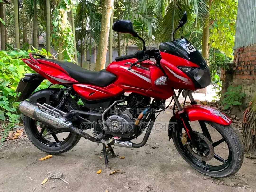 Bajaj Pulsar 150 2018 Red