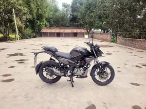 Hero Xtreme 125R 2025 Black