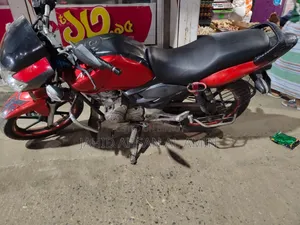 TVS Apache RTR 160 2V 2018 Red