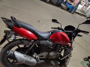 TVS Apache RTR 160 2V 2018 Red