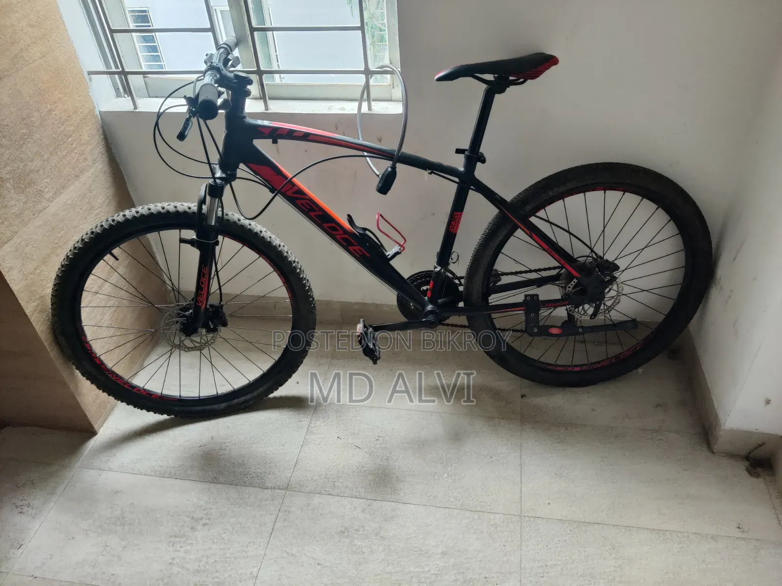 Cycle VELOCE 606 With OIL BREAK