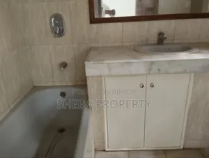 গুলশানে অগ্রিম ভাড়ার জন্য ৪ বেডরুমের অ্যাপার্টমেন্ট