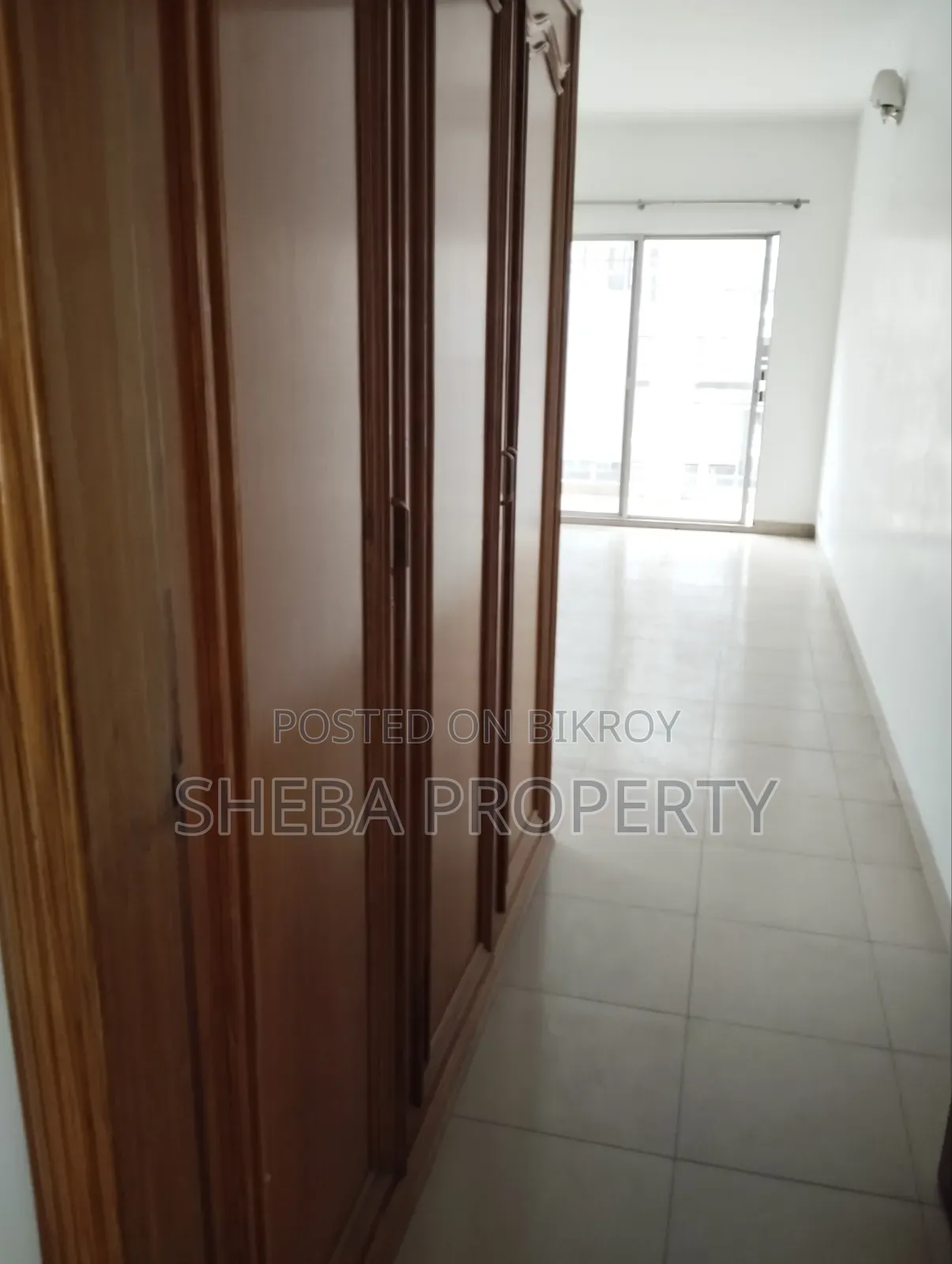 গুলশানে অগ্রিম ভাড়ার জন্য ৪ বেডরুমের অ্যাপার্টমেন্ট