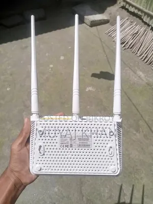 Tenda F3 300Mbps 3 Antenna Router - শুধু ৩ মাস ব্যবহার, ফ্রেশ কন্ডিশন