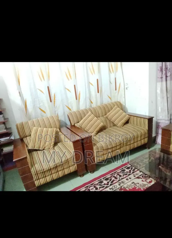 অরিজিনাল কানাডিয়ান ওক কাঠের পাচ সিটের সোফা সাথে সেন্টার টেবিল