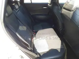 Toyota Corolla Cross 2022 Pearl