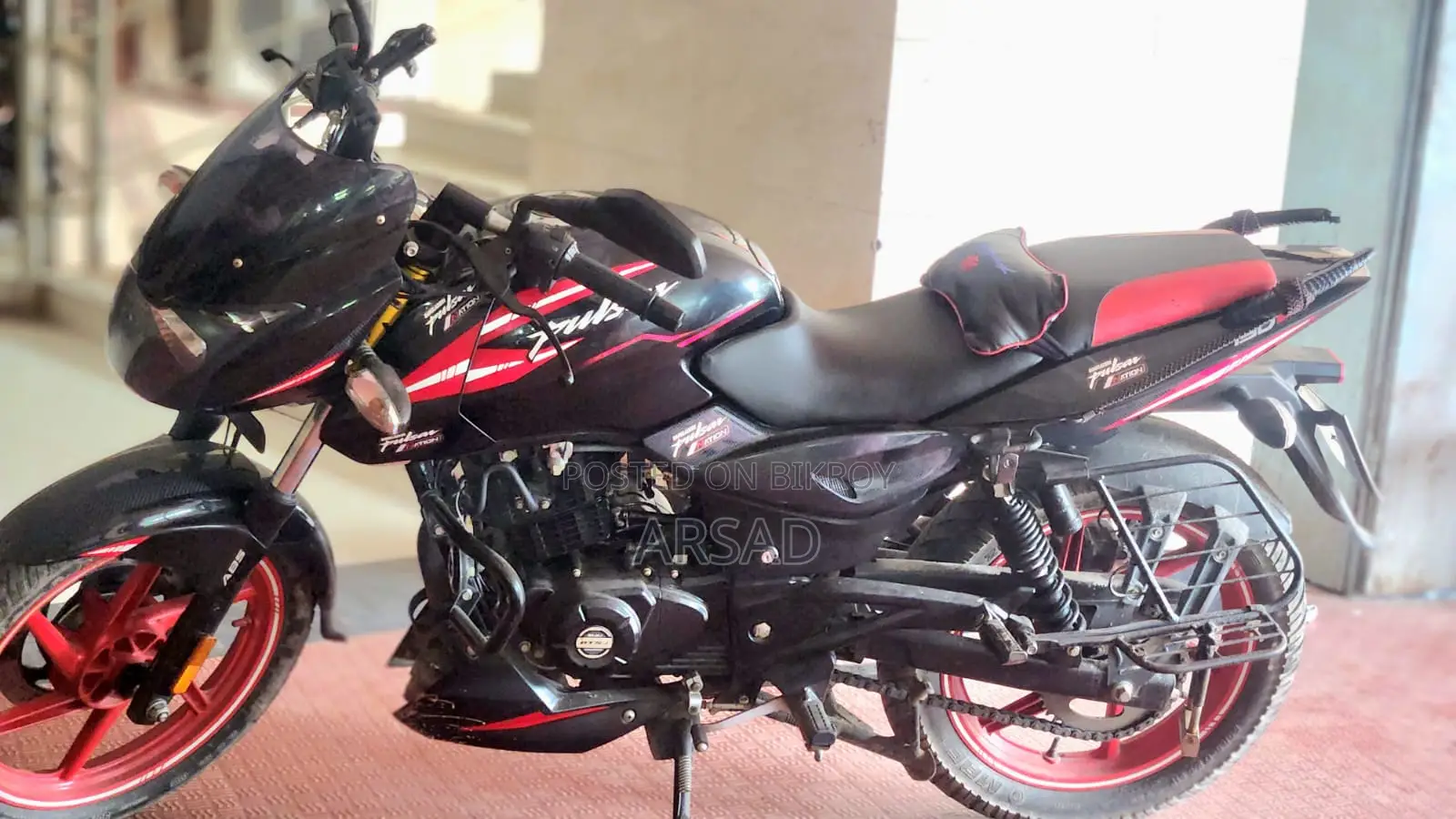 Bajaj Pulsar 150 2024 Black
