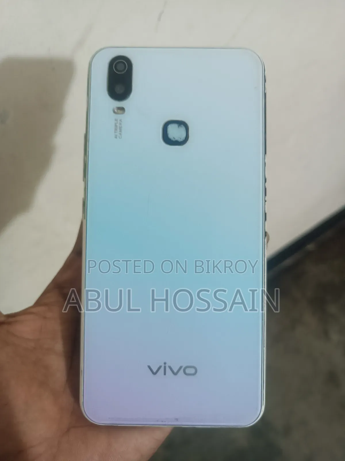 Vivo Y11 32 GB Blue