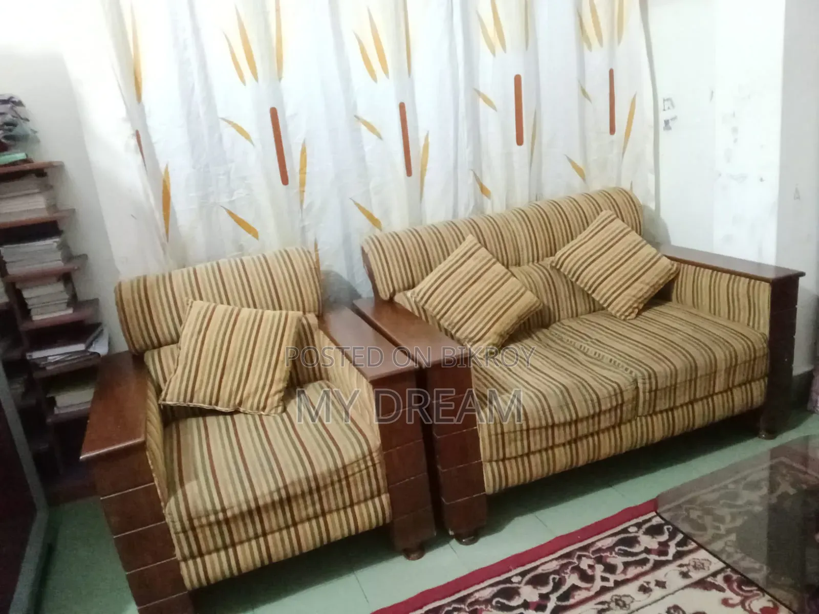 অরিজিনাল কানাডিয়ান ওক কাঠের পাচ সিটের সোফা সাথে সেন্টার টেবিল