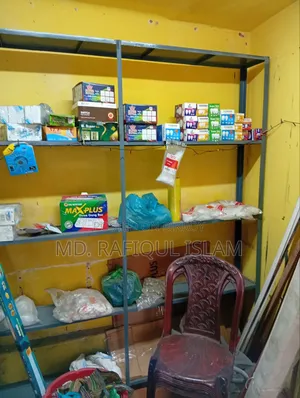 ইলেকট্রিক দোকানের তাক এবং ক্যাশ কাউন্টার বিক্রি