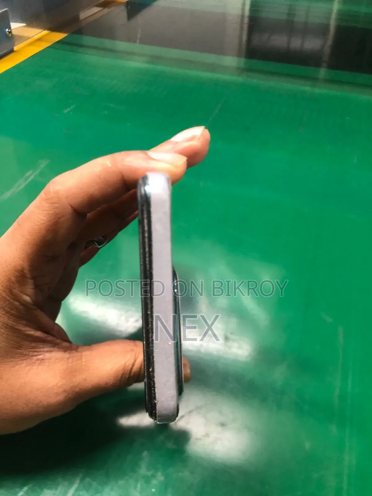 Vivo Y28 128 GB Green