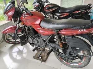 Bajaj Discover 135 2012 Red