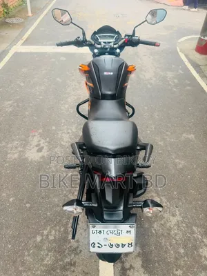 Honda Hornet 2021 Orange