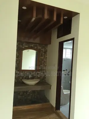 5 Bedroom Duplex in Dhaka Basundhara for rent