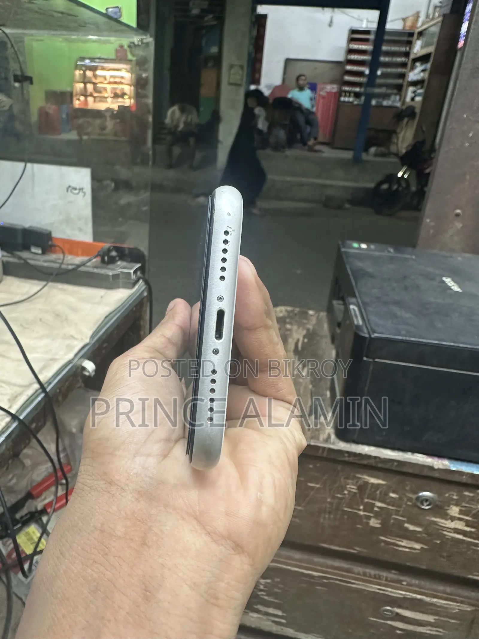 Apple iPhone 11 128 GB White