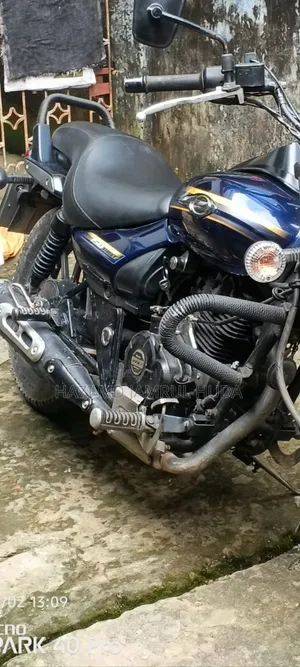 Bajaj Avenger 150 Street 2017 Blue