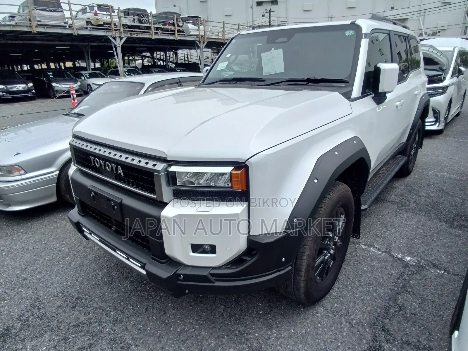 Toyota Land Cruiser Prado 2024 Pearl