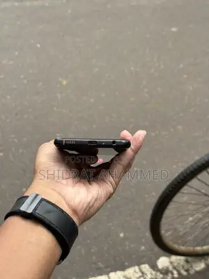 Samsung Galaxy F23 128 GB