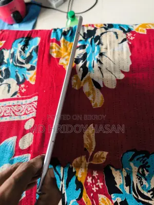 অ্যাপল আইপ্যাড এয়ার ২ ১২৮ জিবি সিলভার