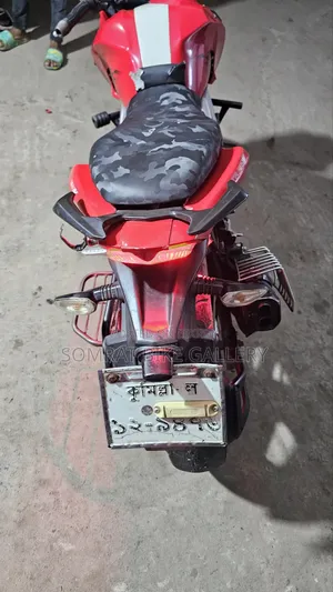 TVS Apache RTR 160 4V 2020 Red