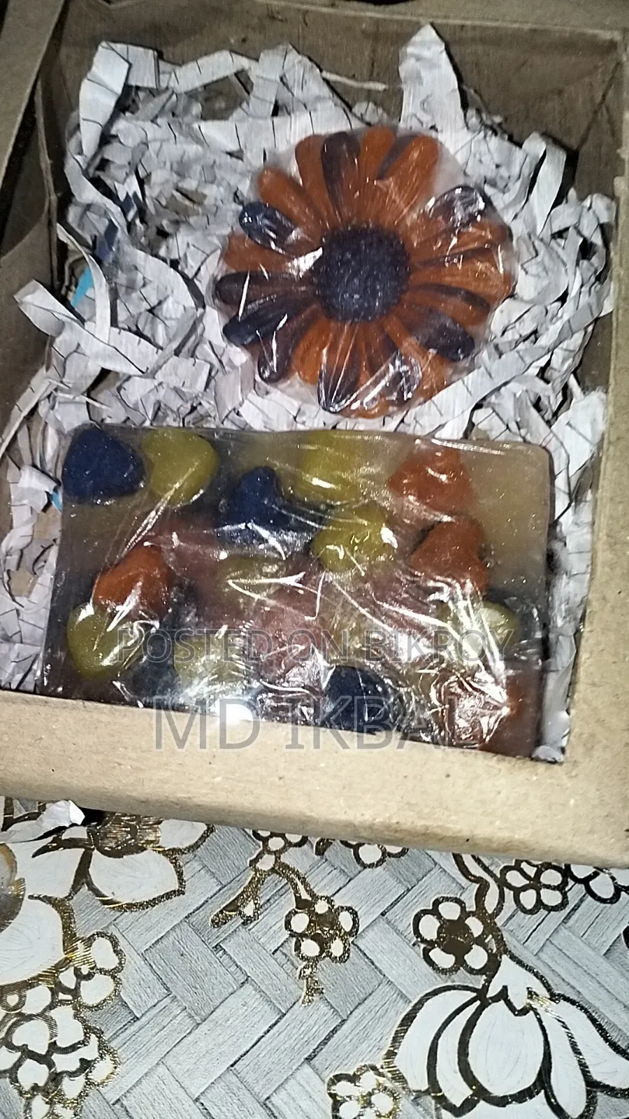 প্রিমিয়াম অনুভূতির জন্য স্পেশাল সাবন হাতে বানানো