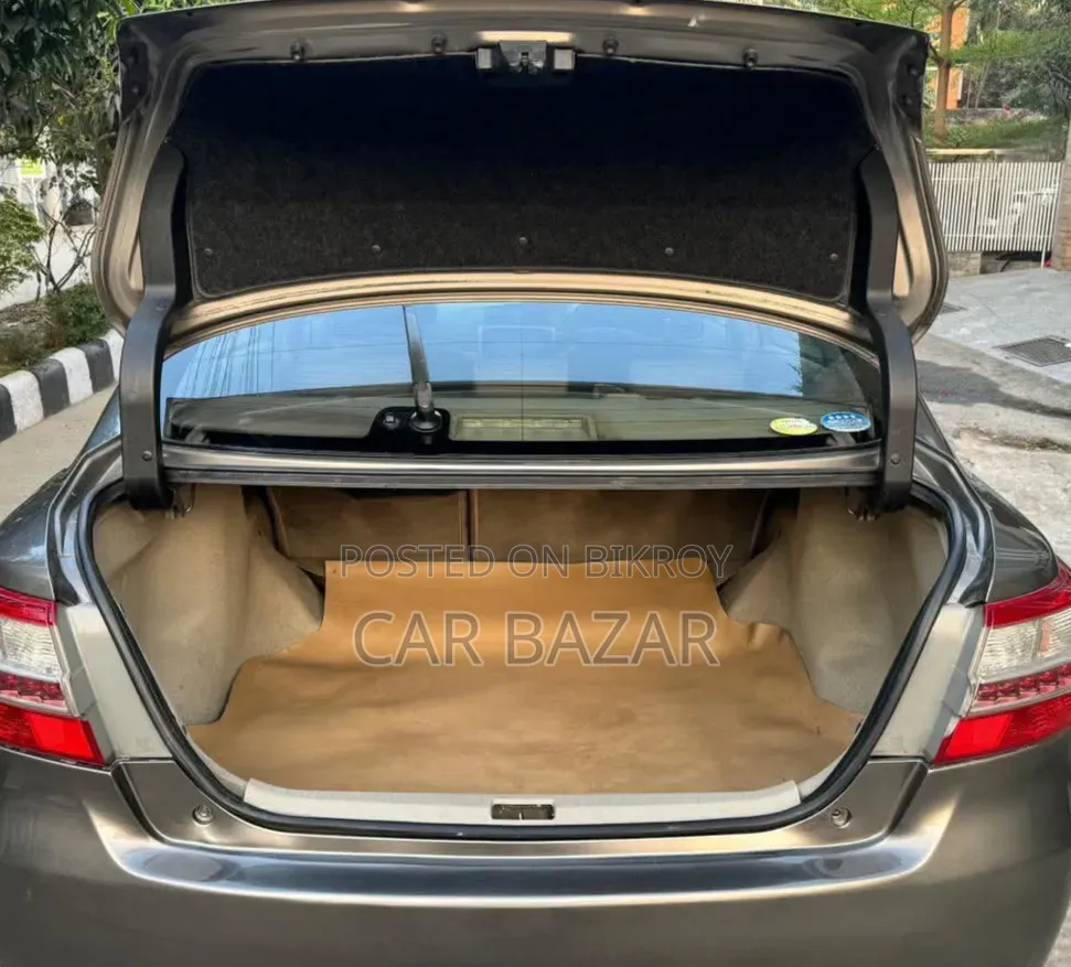 Toyota Premio 1.5 FWD 2012 Gray