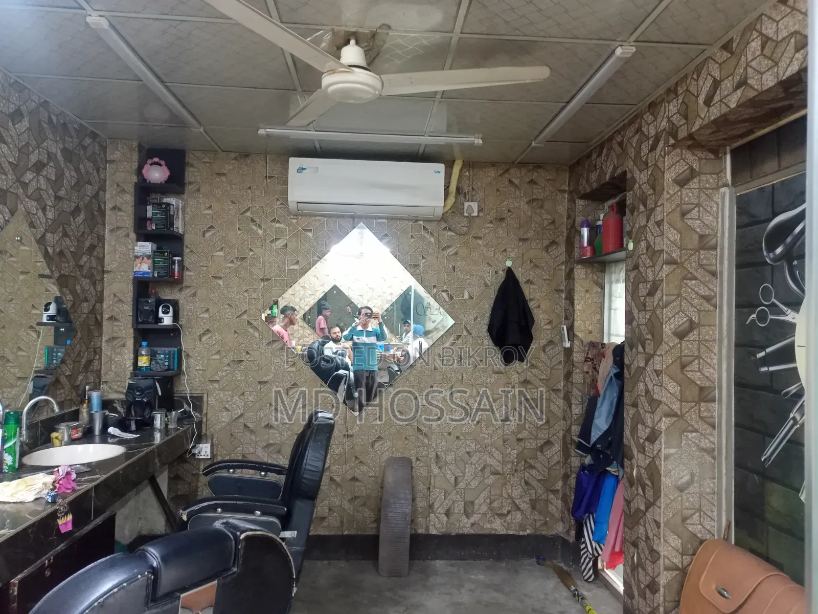 এ.সি সেলুন দোকান বিক্রি