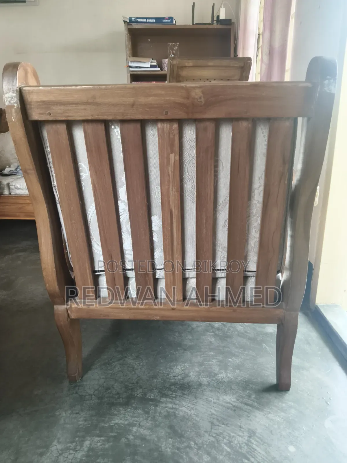 Single Sofa