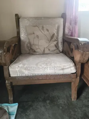 Single Sofa