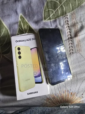 Samsung Galaxy A25 128 GB Yellow