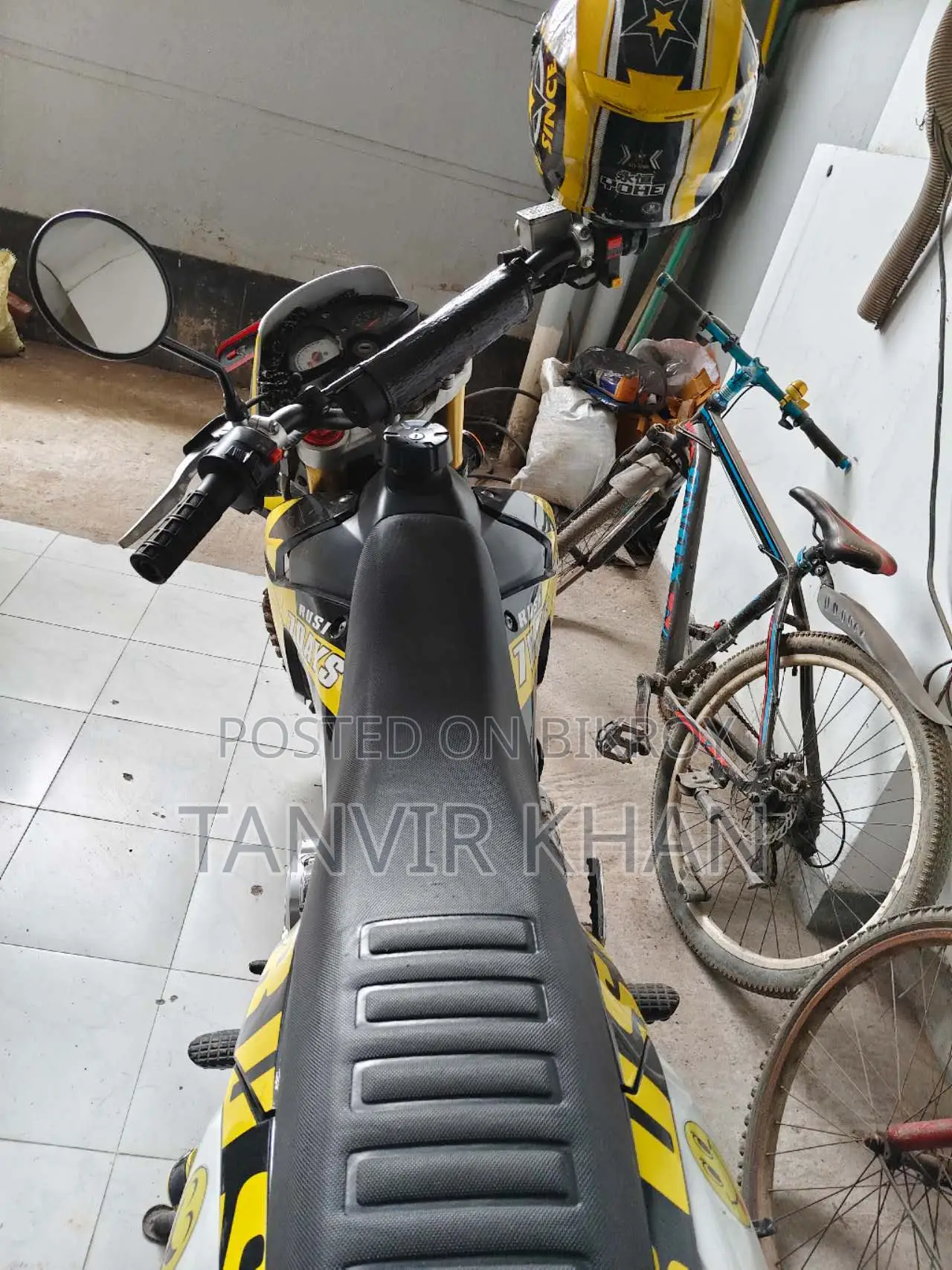Motorcycle 2021 Yellow