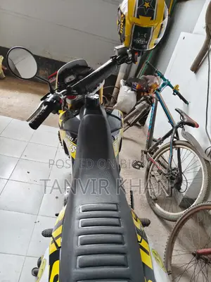 Motorcycle 2021 Yellow