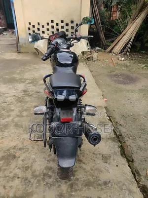 Bajaj Pulsar 150 2021 Black