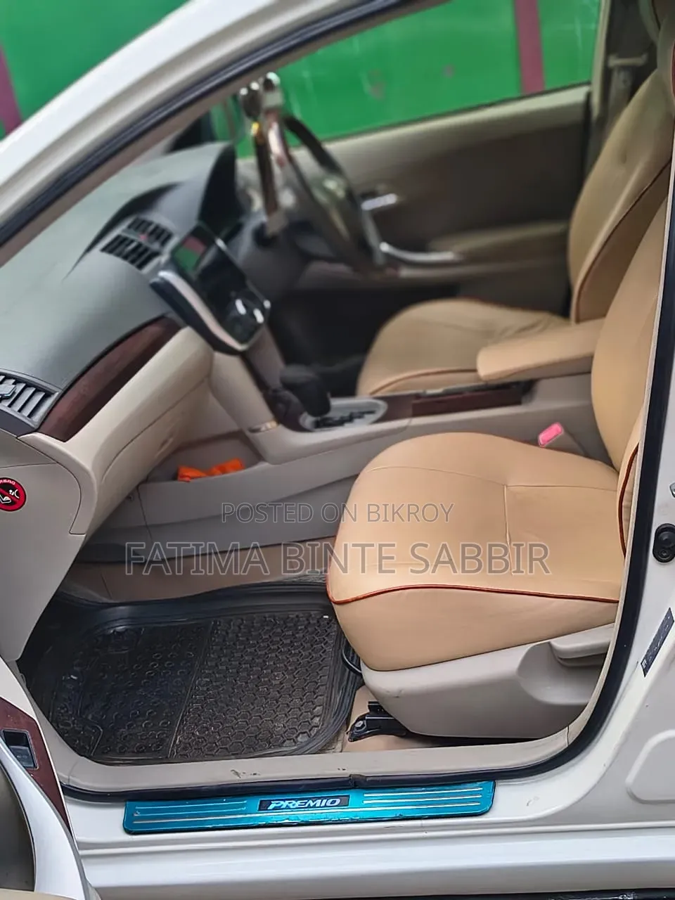 Toyota Premio 2012 Pearl