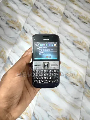 Nokia E5 Purple