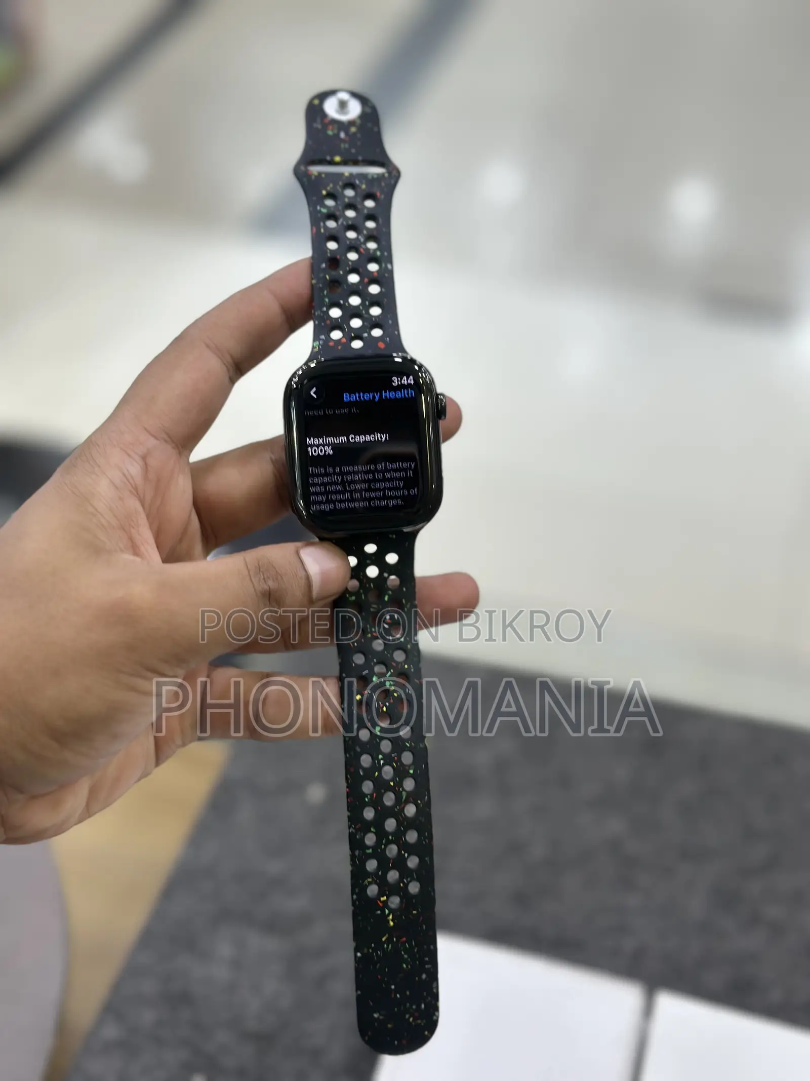 Apple Watch Series 11 46mm Titanium Cellular