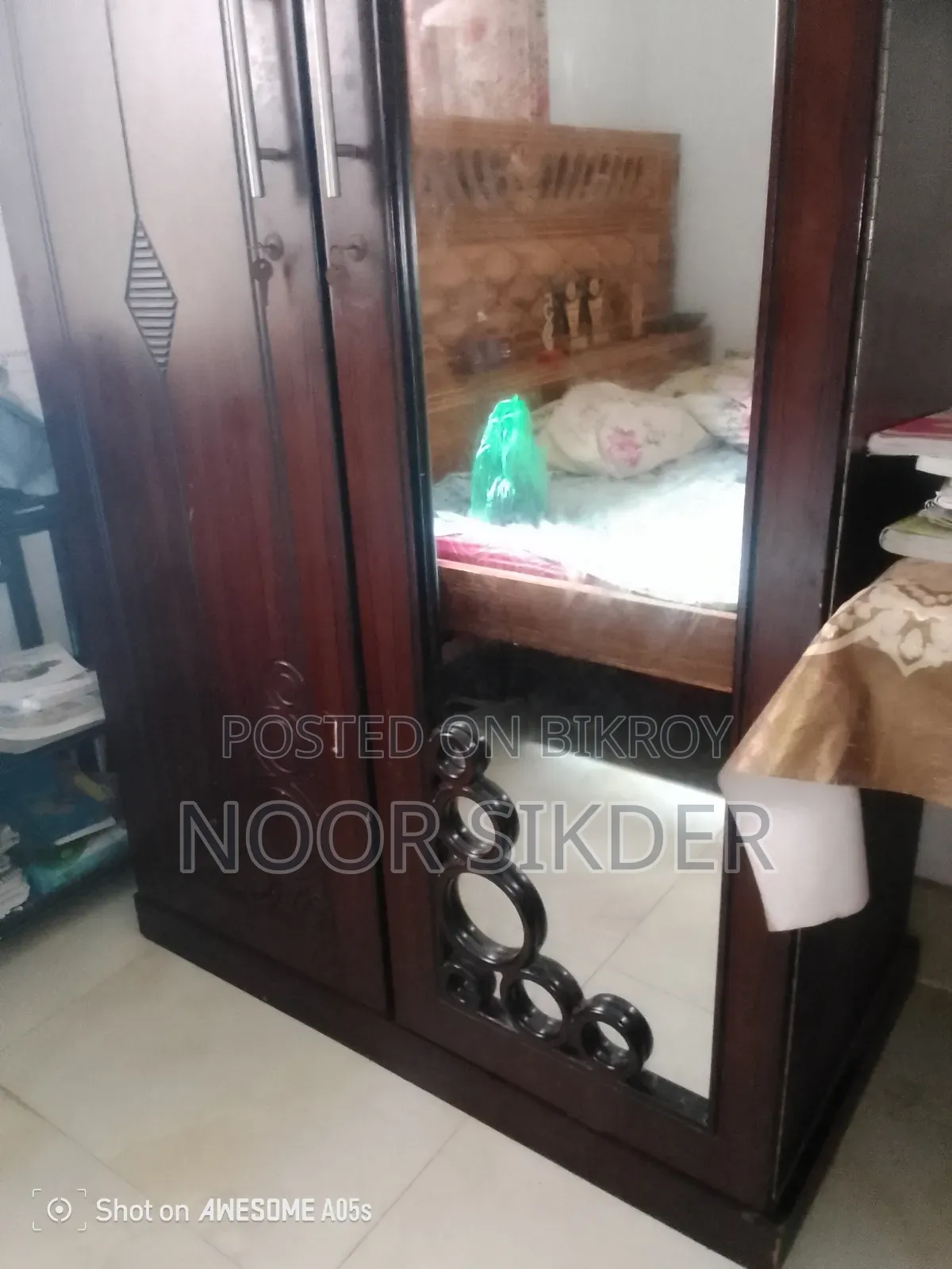 Bed, Almirah, Table