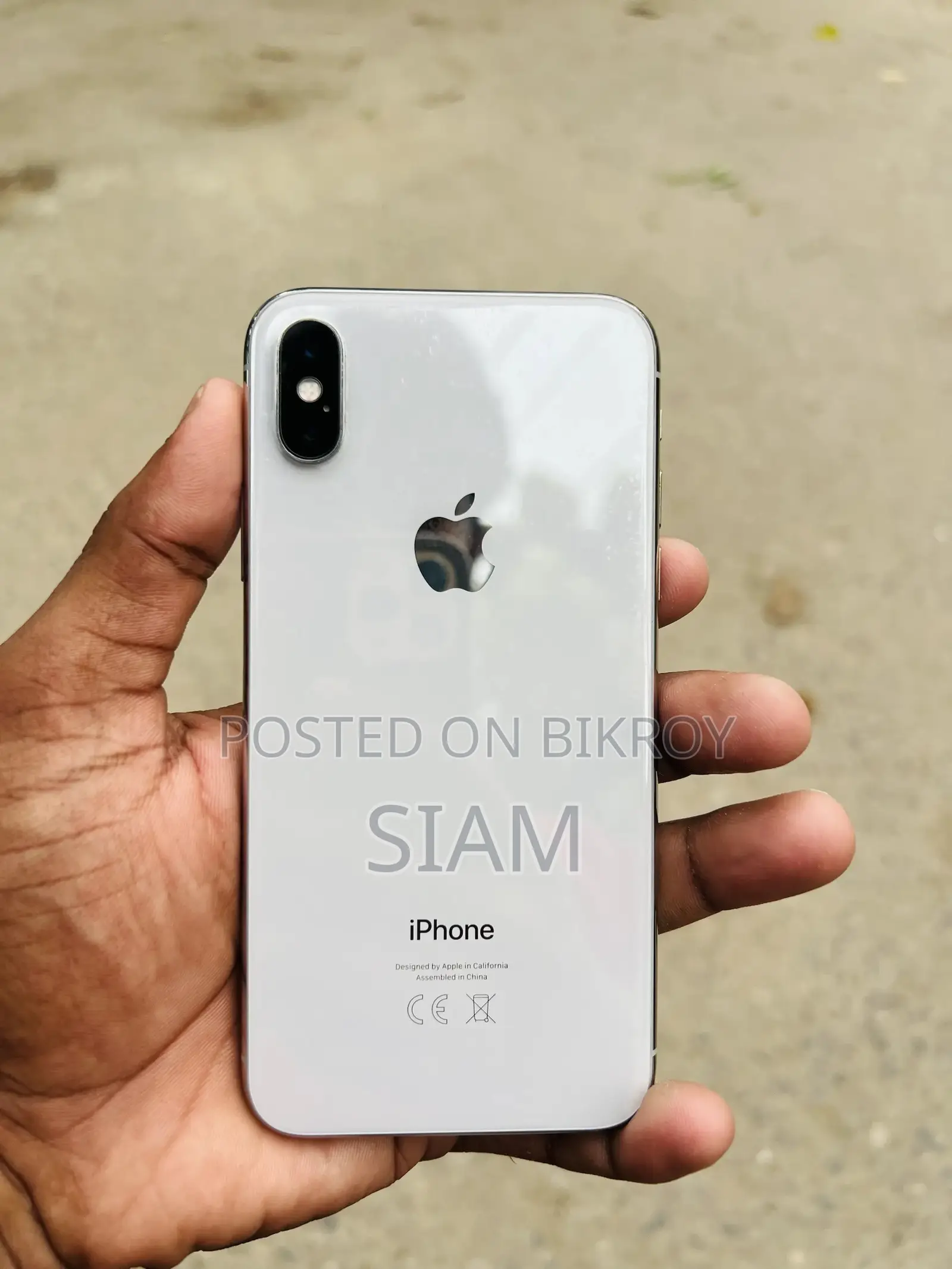 Apple iPhone X 256 GB White