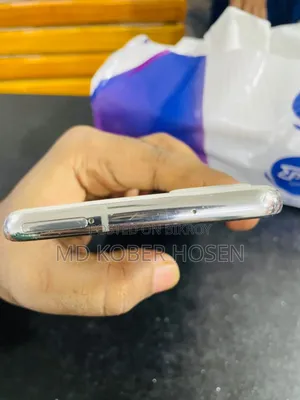 Samsung Galaxy Quantum 2 128 GB White