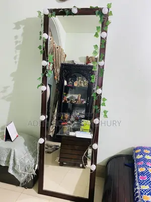 Stand Mirror