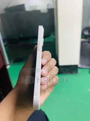 Apple iPhone 13 128 GB White