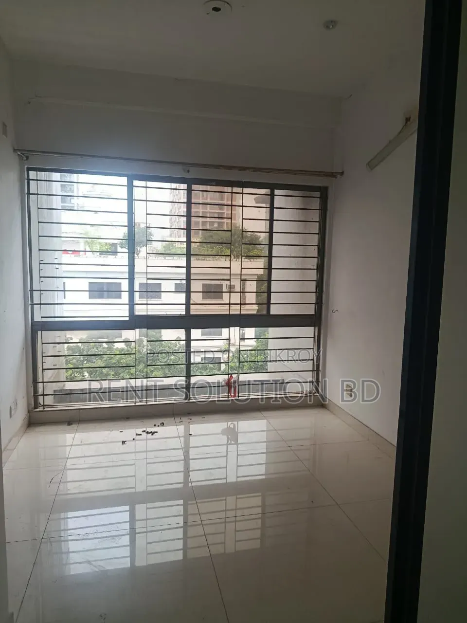2400 SQFT Office Space for Rent in Gulshan 2