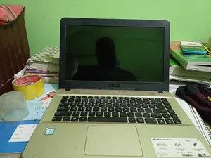 Laptop Asus X44L 4GB Intel Core i3 HDD+SSD 256GB