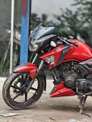 TVS Apache RTR 160 2V 2016 Red